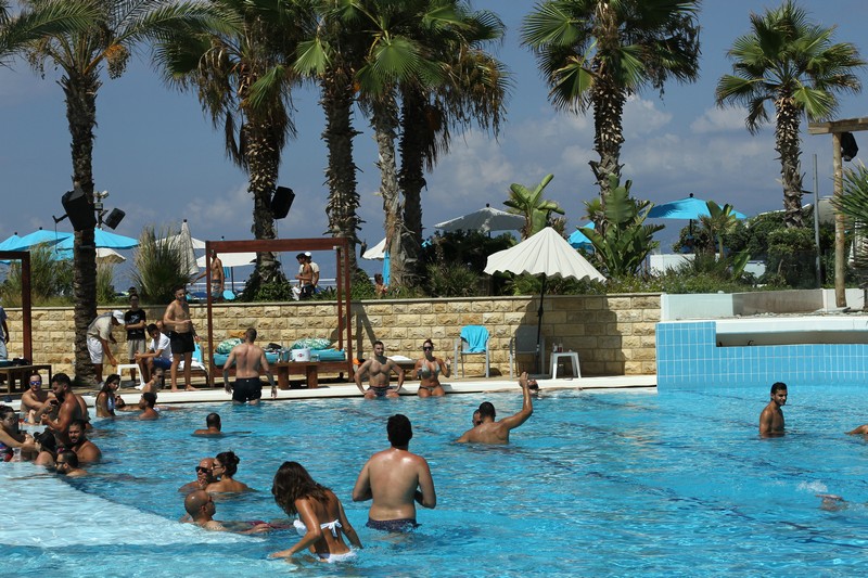 Latino Waves at Riviera